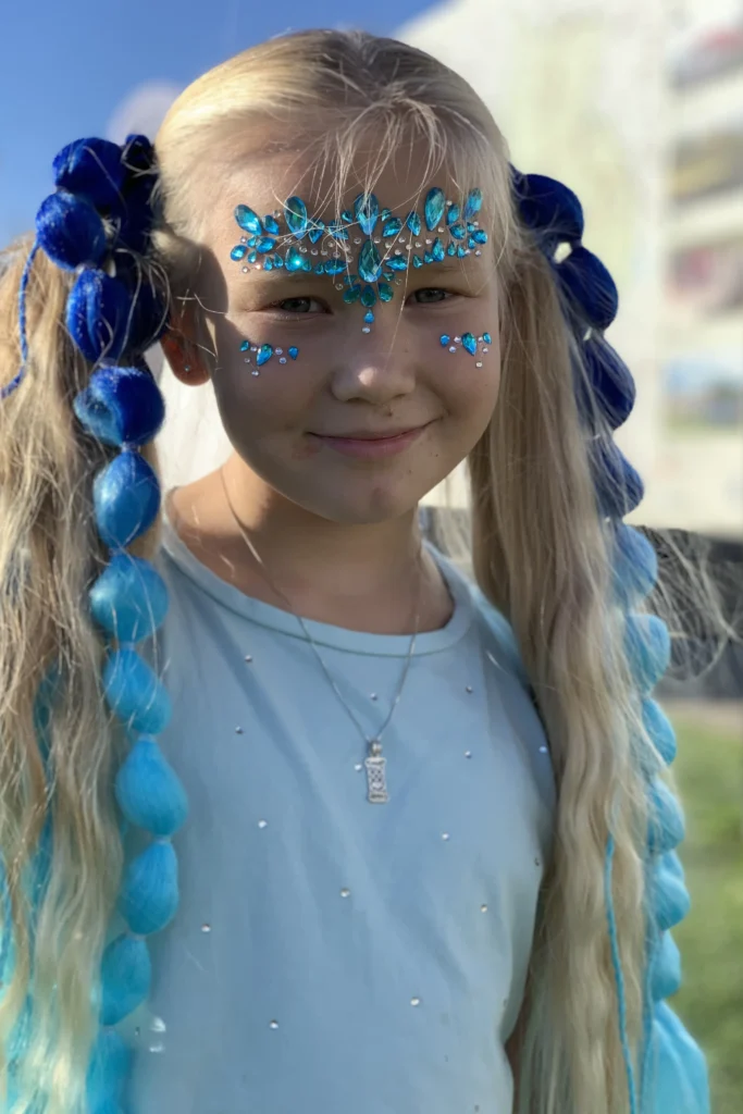 Face gems
